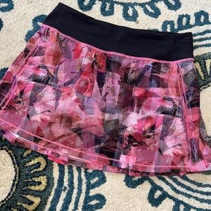 Lululemon athletic skirt like new pleated back flat front Skort